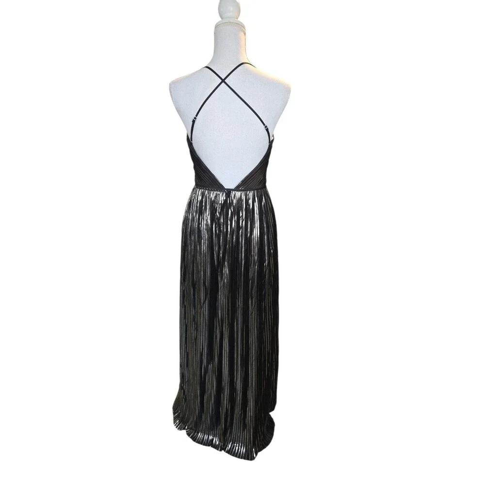 Galina Signature Sz 4 Metallic pleated a-line/slit bridesmaid formal dress prom